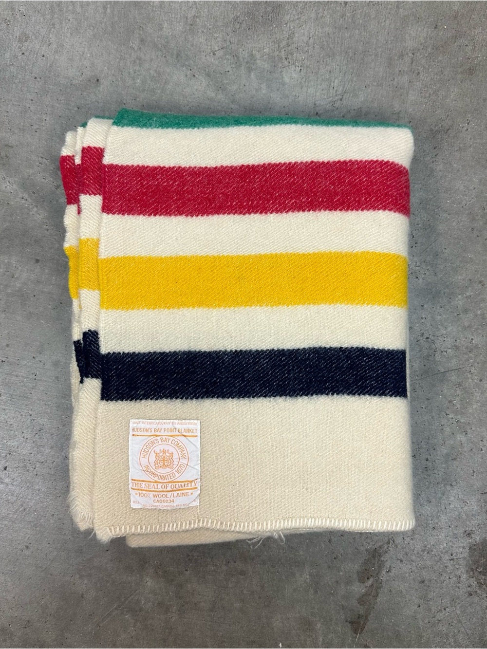 Vintage Hudson’s Bay 3.5 Point Blanket 100% Wool Made in England